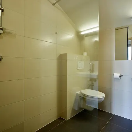 Gæstehus Volarik 3*