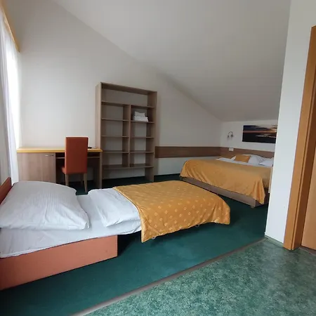 Volarik Pensjonat 3*