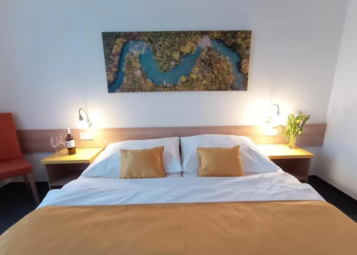 沃拉里克旅馆 招待所 3*