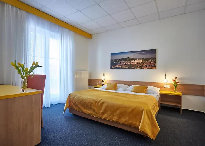 Volařík 3* Dolní Dunajovice